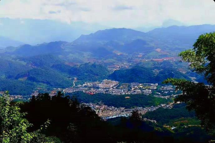 临沧镇康:建设"美丽县城" 加速城市"蝶变"